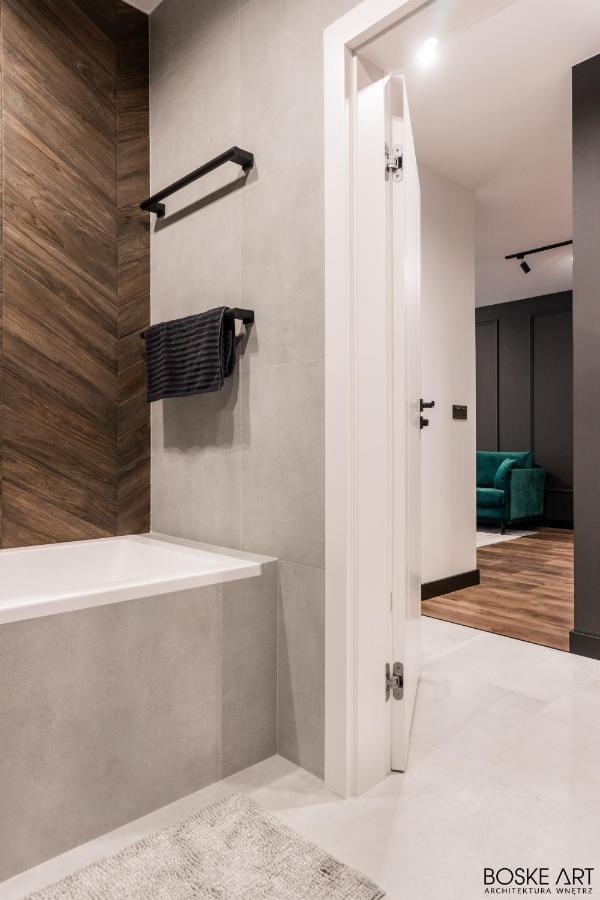 Stylowy Apartament W Centrum Poznania Екстер'єр фото
